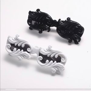 Luxury Museum Angel Wing Sunglasses